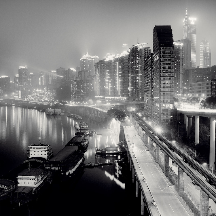 "Night Fog", Chongqing, Chiny, 2012, fot. Martin Stavars